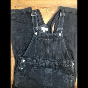 Madewell overalls in medium